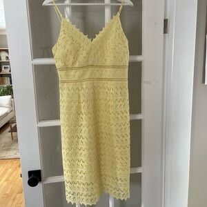 Soprano Sunny Yellow Lace Midi Dress